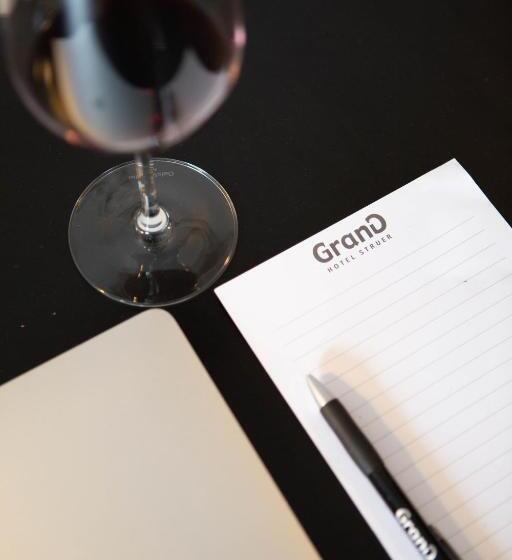 Номер Superior, Struer Grand