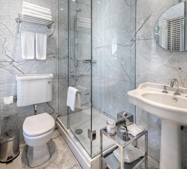 Deluxe Suite with Views, The Stay Bosphorus