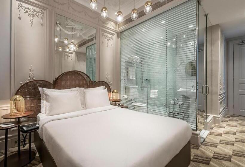 Deluxe Suite with Views, The Stay Bosphorus