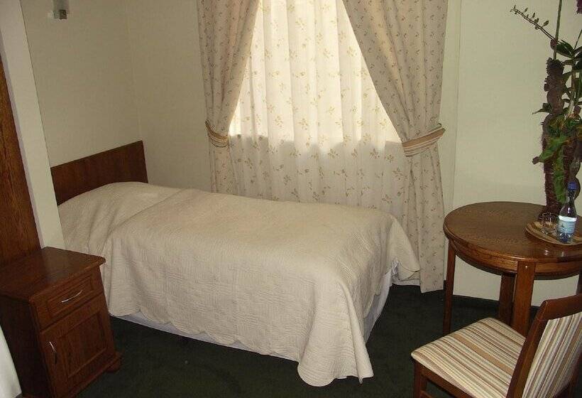 スタンダードシングルルーム, Willa Biala Lilia Old Town