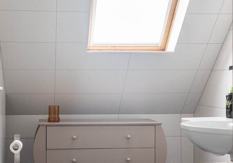 اتاق استاندارد با تراس, Limehome Berlin Kopenhagener Straße