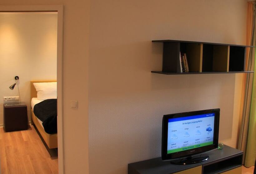 جناح, Strandhotel Achtert Diek