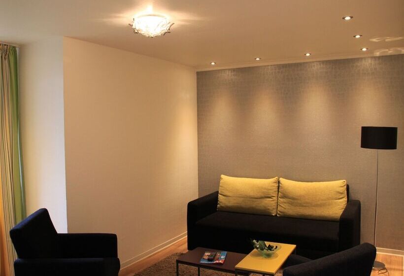 جناح, Strandhotel Achtert Diek