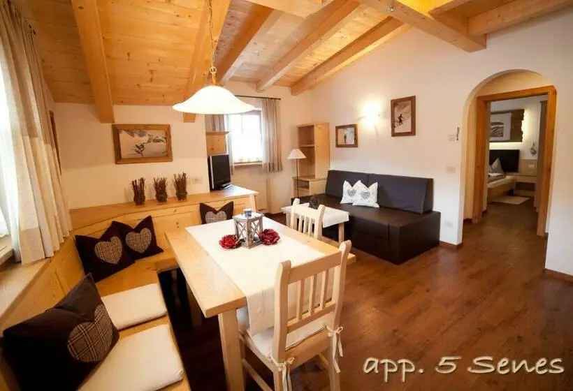 آپارتمان 1 خوابه, Alp Residence Pelegrin
