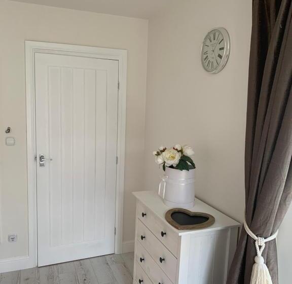 غرفة ديلوكس, Country House