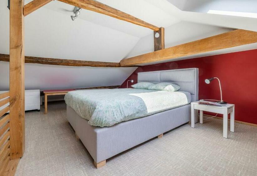 Дом 2 Спальни, Gîte Bed & Bedot