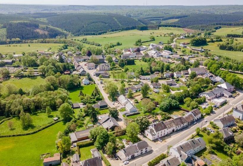 Дом 2 Спальни, Gîte Bed & Bedot