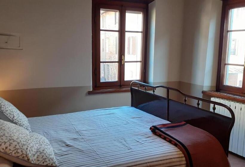 Standard room with outdoor bath, Casa Nostra Camaiore