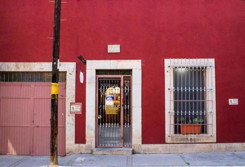 اتاق استاندارد با سرویس بهداشتی مشترک, Hostal Iká