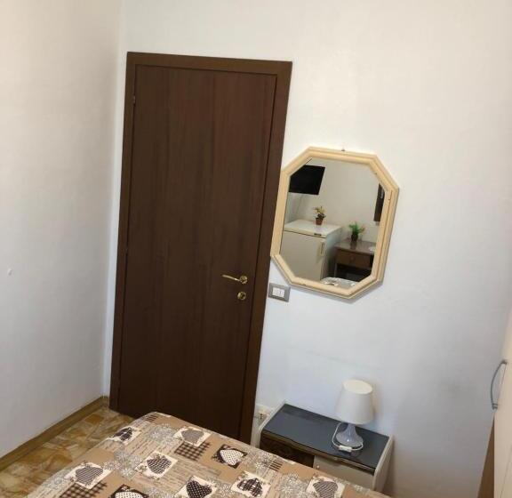 غرفة قياسية, Le Terrazze