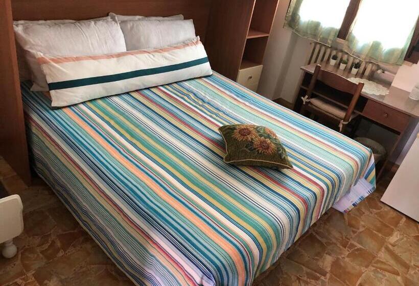 غرفة قياسية, Le Terrazze