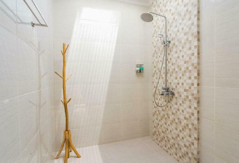 Medencére Néző Deluxe Szoba, Mount Batur Villa