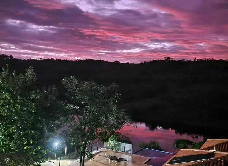 Suite with lake view, Suítes Canaã
