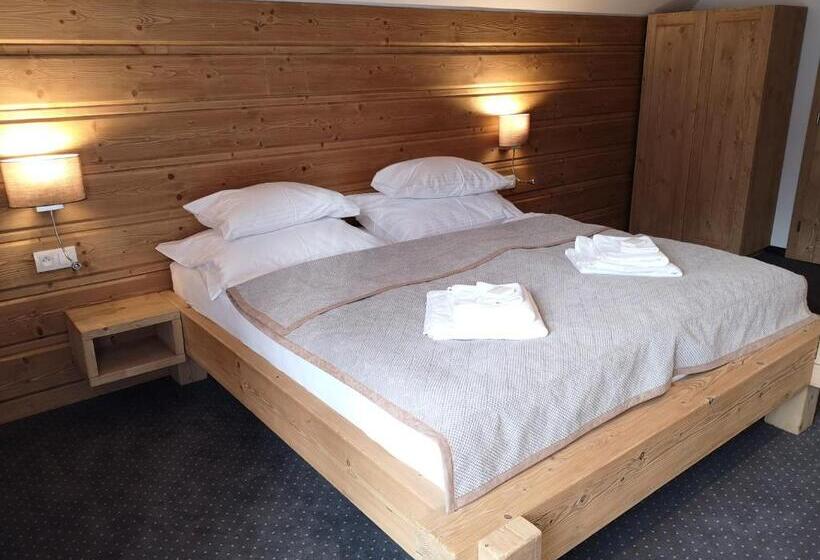 Апартаменты 2 Спальни, Stonegallery