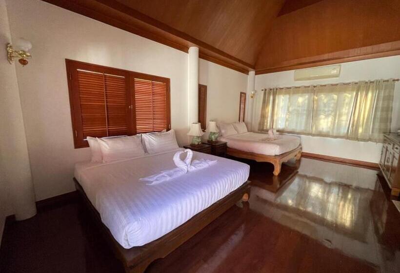 マウンテンビュースイート, Casa Khaoyai Bed&breakfast