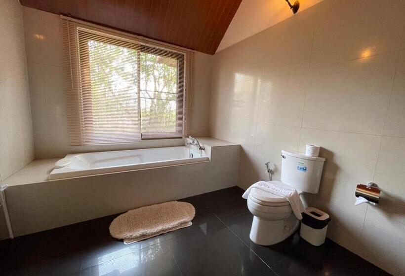 マウンテンビュースイート, Casa Khaoyai Bed&breakfast