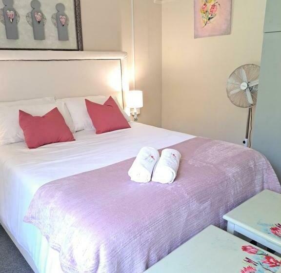 חדר אקונומי, Hillside Guest House