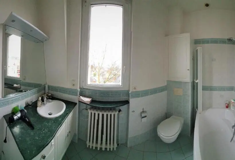 اتاق استاندارد, Libération Maison D Hotes