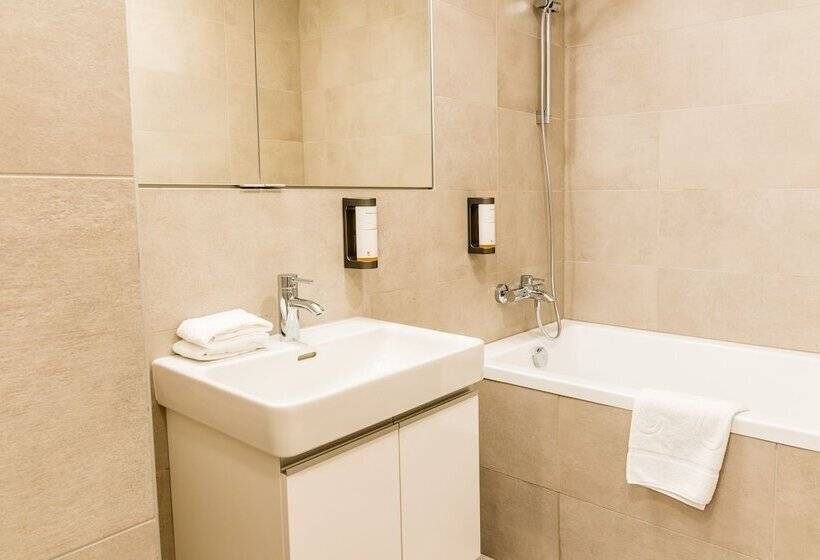 Apartament Deluxe 1 Sypialnia, City Castle Apartments Free Parking