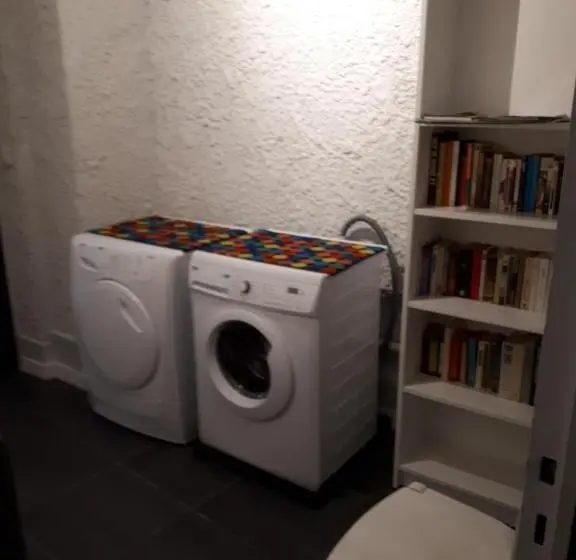 スタンダードスタジオ, Au Trèfle Dort
