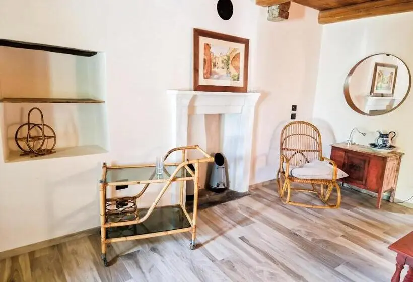 キングサイズベッドのデラックスルーム, B&b Barbaia