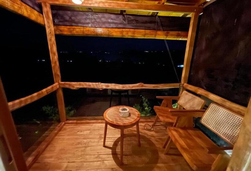 חדר משפחתי דלוקס, Batur Panorama