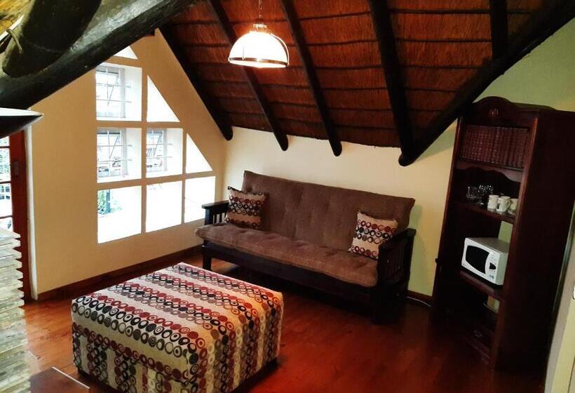 Номер Deluxe, Little Tree Loft 2