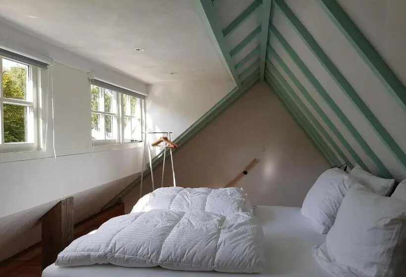 スタンダードルーム, De Cromvoirtse Bed And Breakfast
