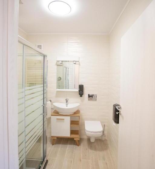 اتاق لوکس, Brasha Residence