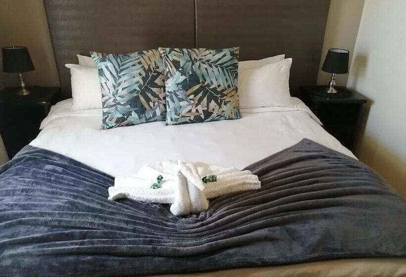 Номер Стандарт, Caledon Overnight Rooms