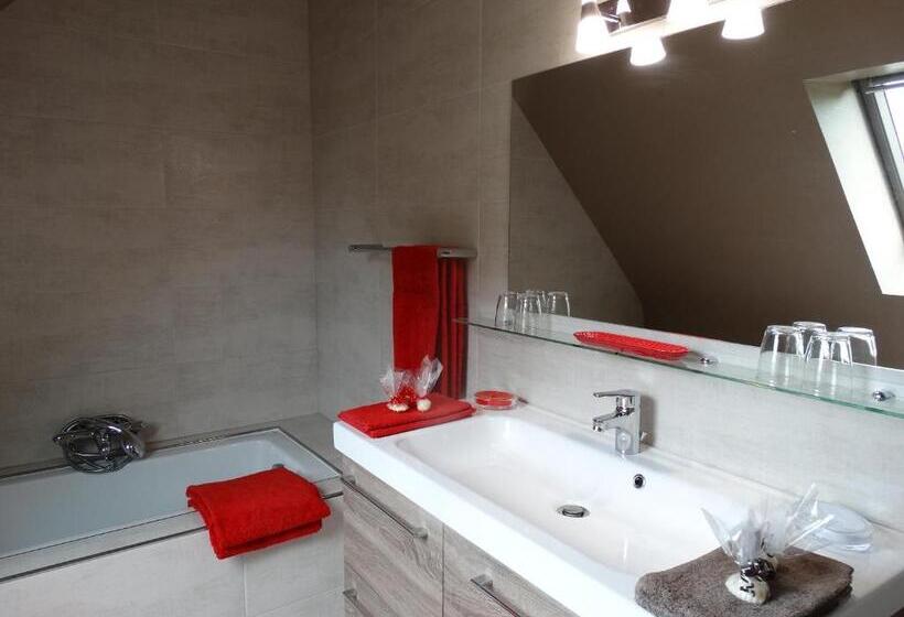 غرفة قياسية, Chambres D Hôtes De La Voie Romaine