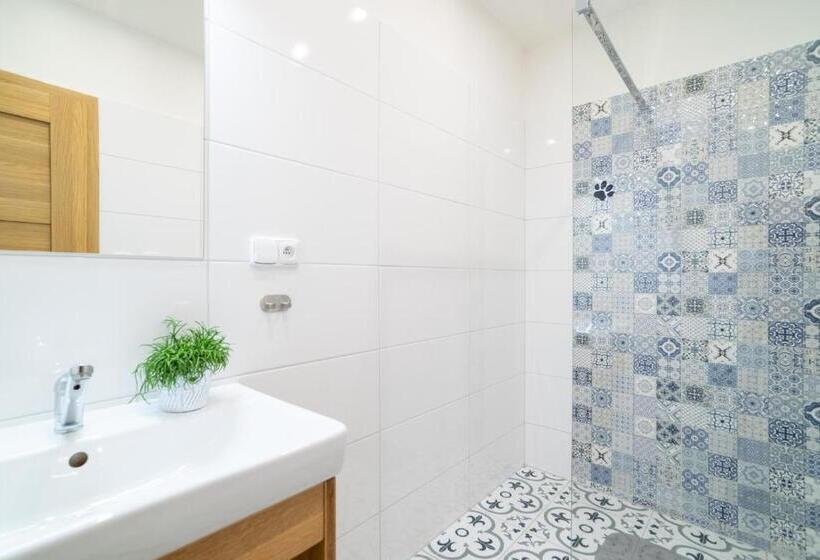 스위트, Frajárka