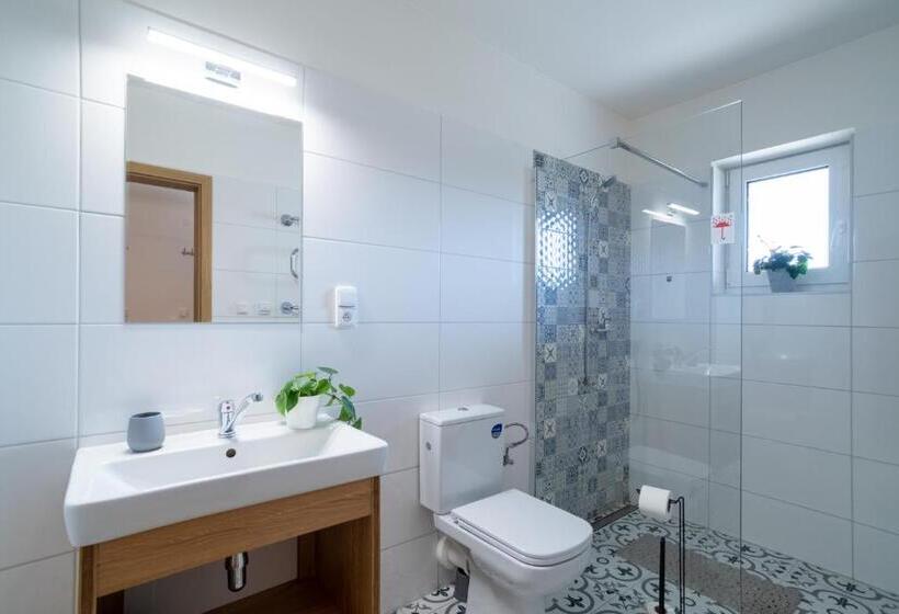 스탠다드 스튜디오, Frajárka