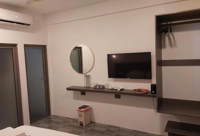 اتاق استاندارد, Nirili Villa