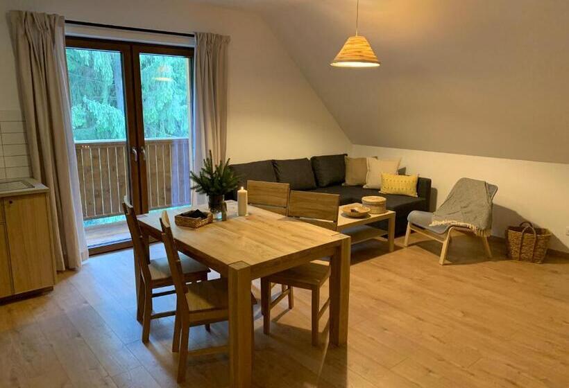 带1个卧室的公寓, Yasna Apartments