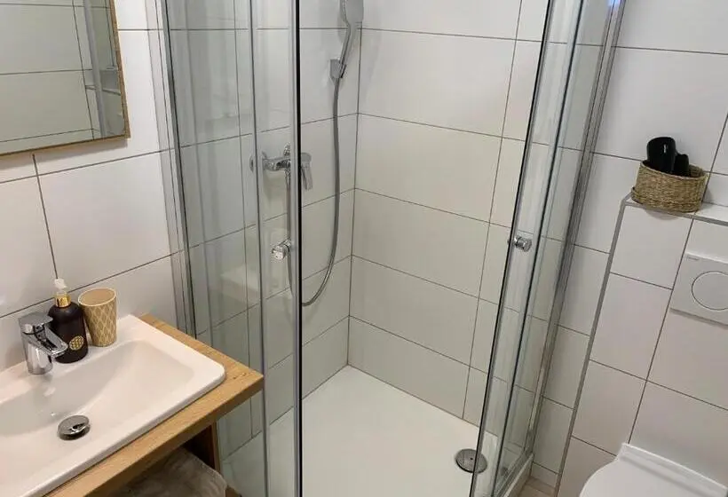 Standard-studio, Yasna Apartments