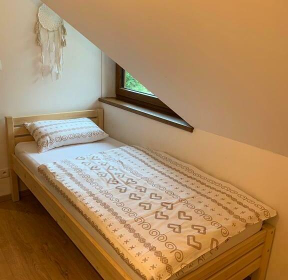 带2个卧室的公寓, Yasna Apartments