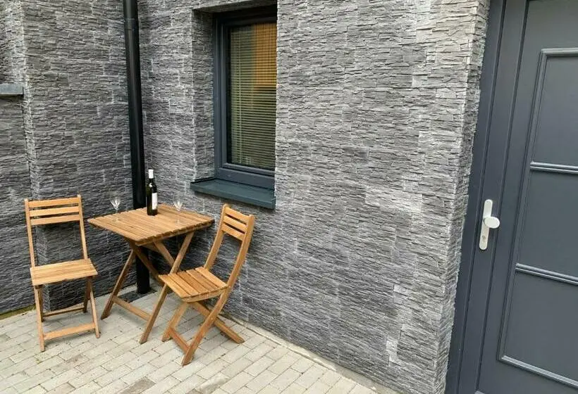 Standard-studio, Yasna Apartments