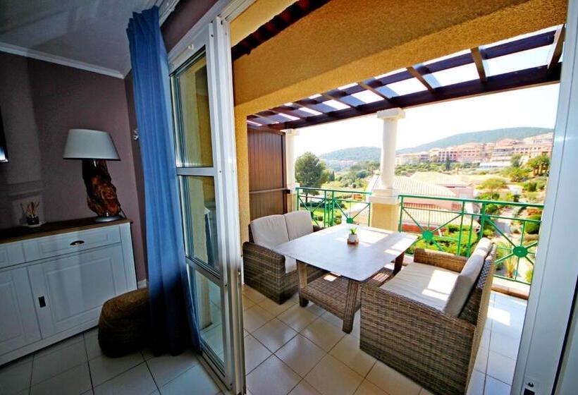 Студия Superior, Cap Estérel By Actisource