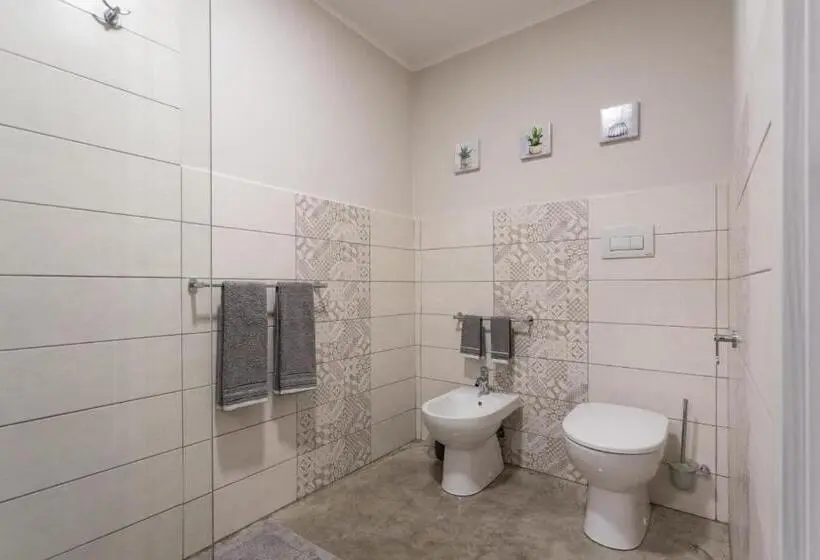 エコノミールーム, 40° Parallelo Guest House