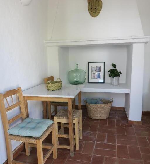 Студио Стандарт Вид на Сад, Azul Sul