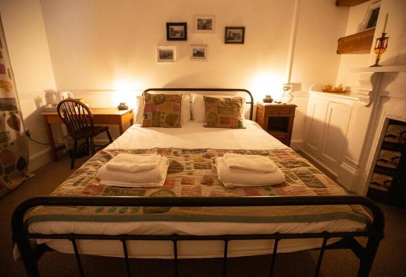 Quarto Standard Banheira Exterior, Old School Wolverton