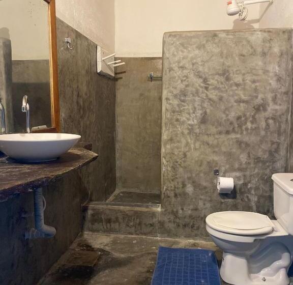 Triple Room Sea View, Pousada Iemanja