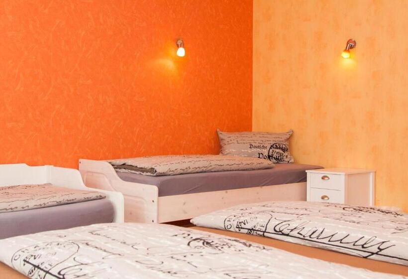 클래식 4인 룸, Romantica