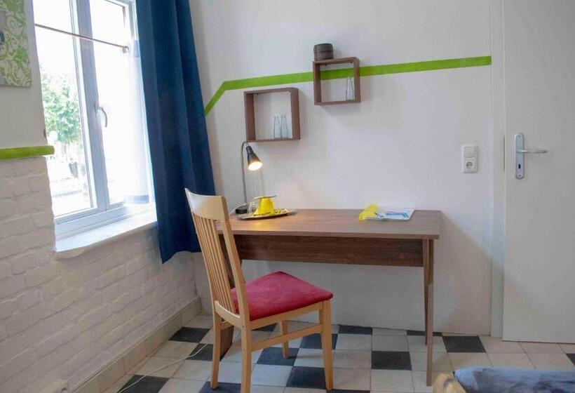 스탠다드 싱글 룸 공동욕실, Sülfmeister Haus