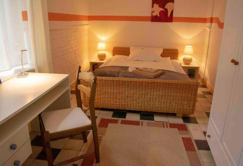 기본 룸 공용 욕실, Sülfmeister Haus