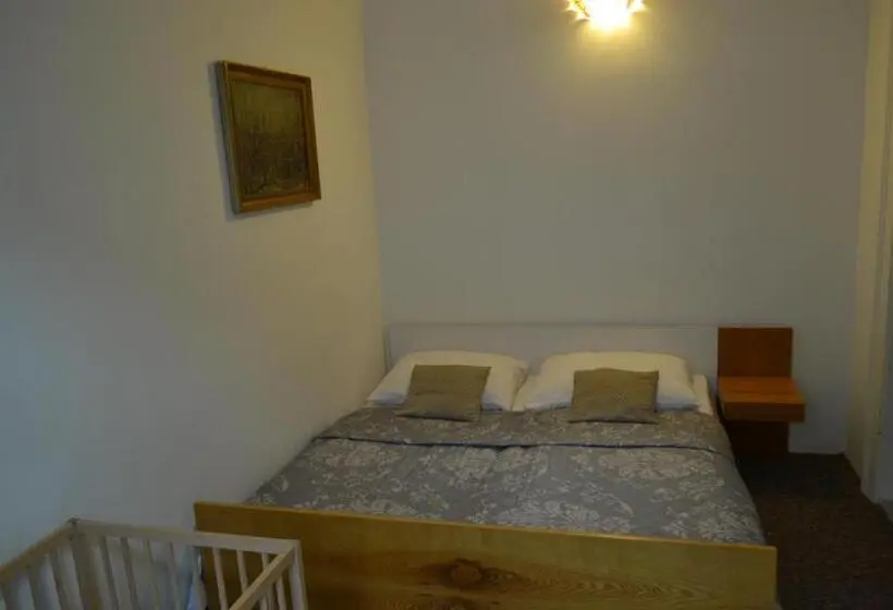 آپارتمان سوپریور 1 خوابه, Apartments  Vintag  Teplice