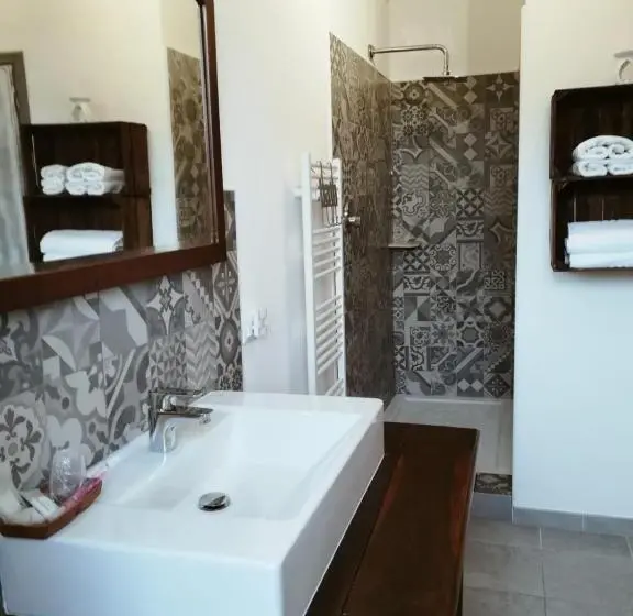 デラックスルーム, B&b Il Ponticello