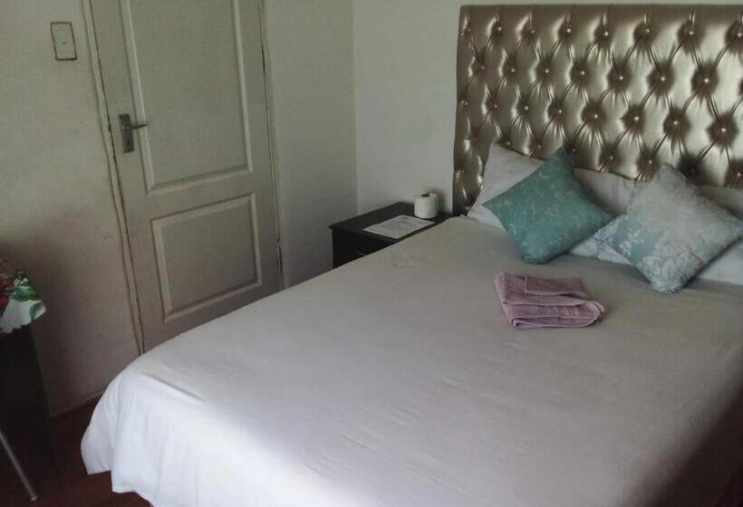 اتاق استاندارد, Campafela Guest House