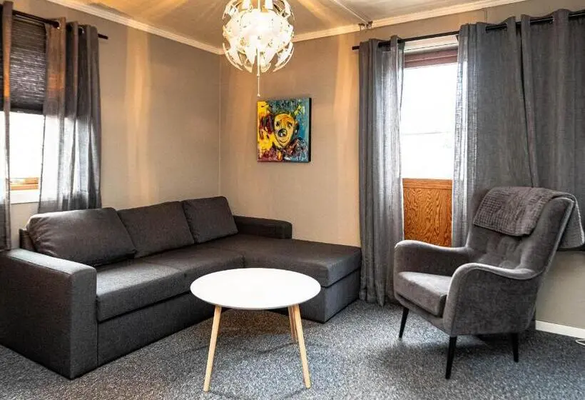 اتاق لوکس سه تخته, Mosjøen Romutleie   Sentrum 3